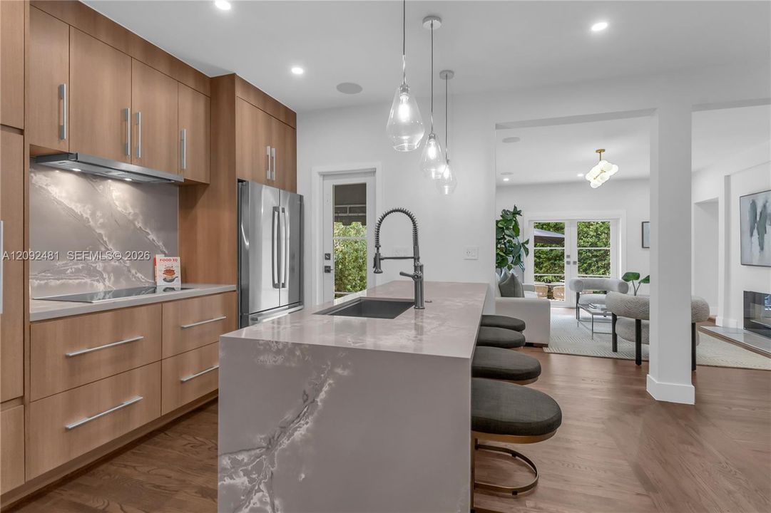 En Venta: $2,400,000 (4 camas, 3 baños, 0 Pies cuadrados)
