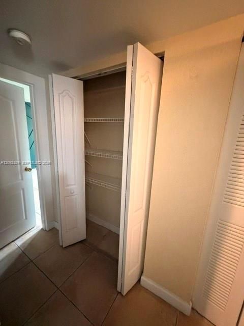 For Rent: $2,200 (2 beds, 2 baths, 1060 Square Feet)