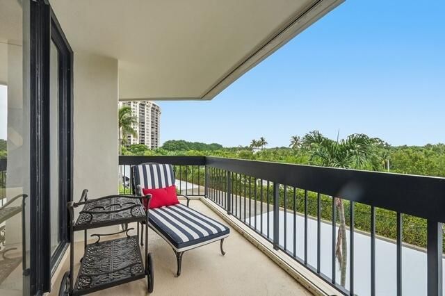 Living Room Patio