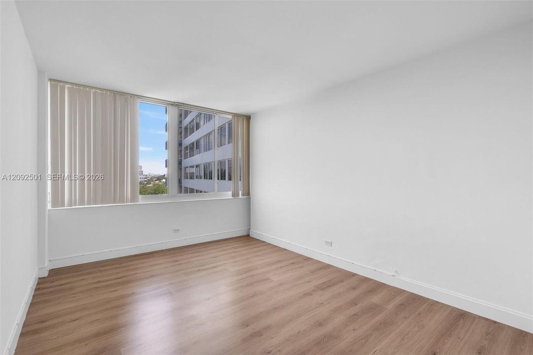 В аренду: $2,700 (2 спален, 2 ванн, 1207 Квадратных фут)