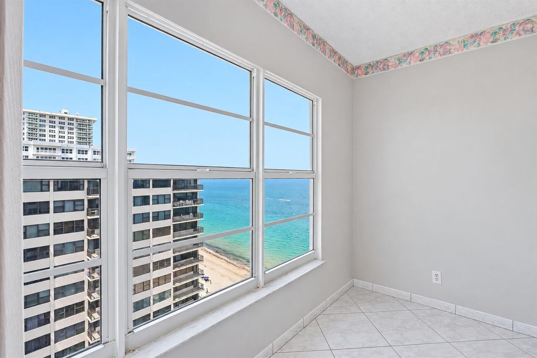 Master Suite w/ Ocean Views