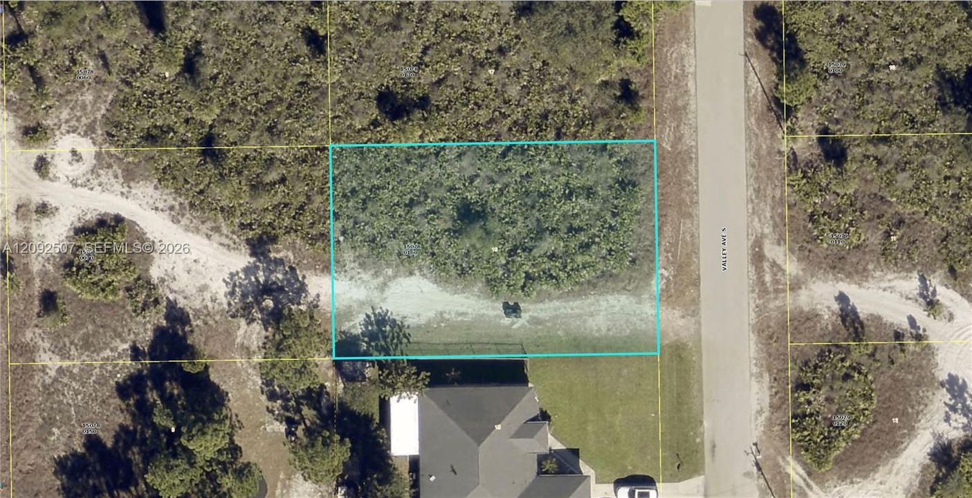 For Sale: $21,000 (0.25 acres)