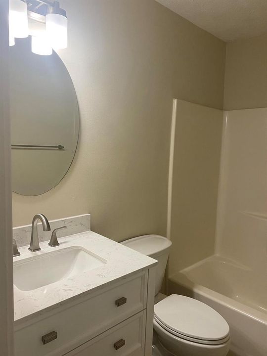 Guest Bath 4