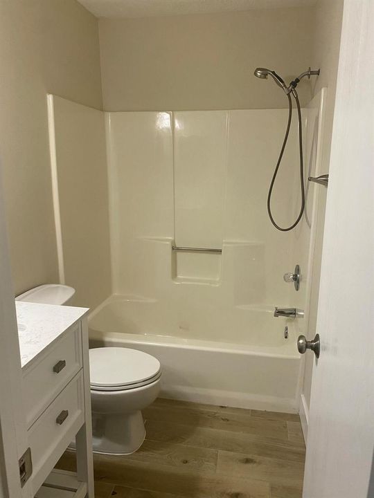 Guest Bath 3