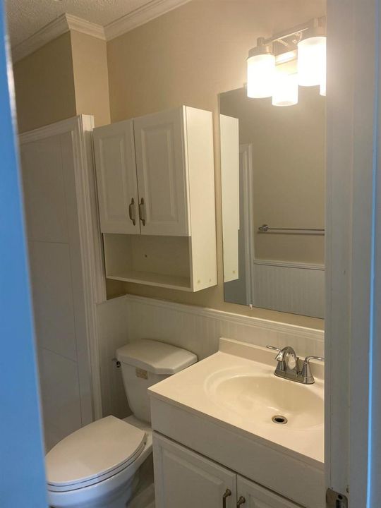 Master Bath (2)