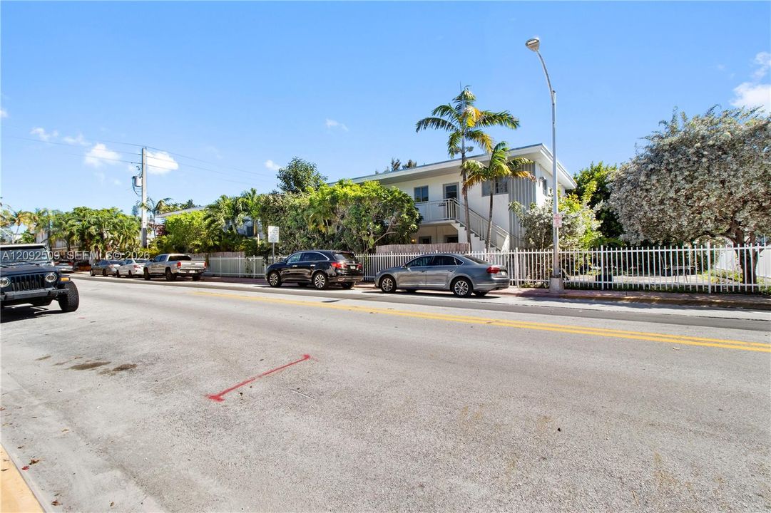 En Venta: $279,000 (1 camas, 1 baños, 621 Pies cuadrados)
