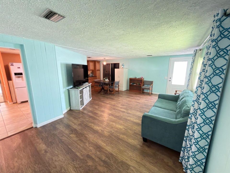 family room 1