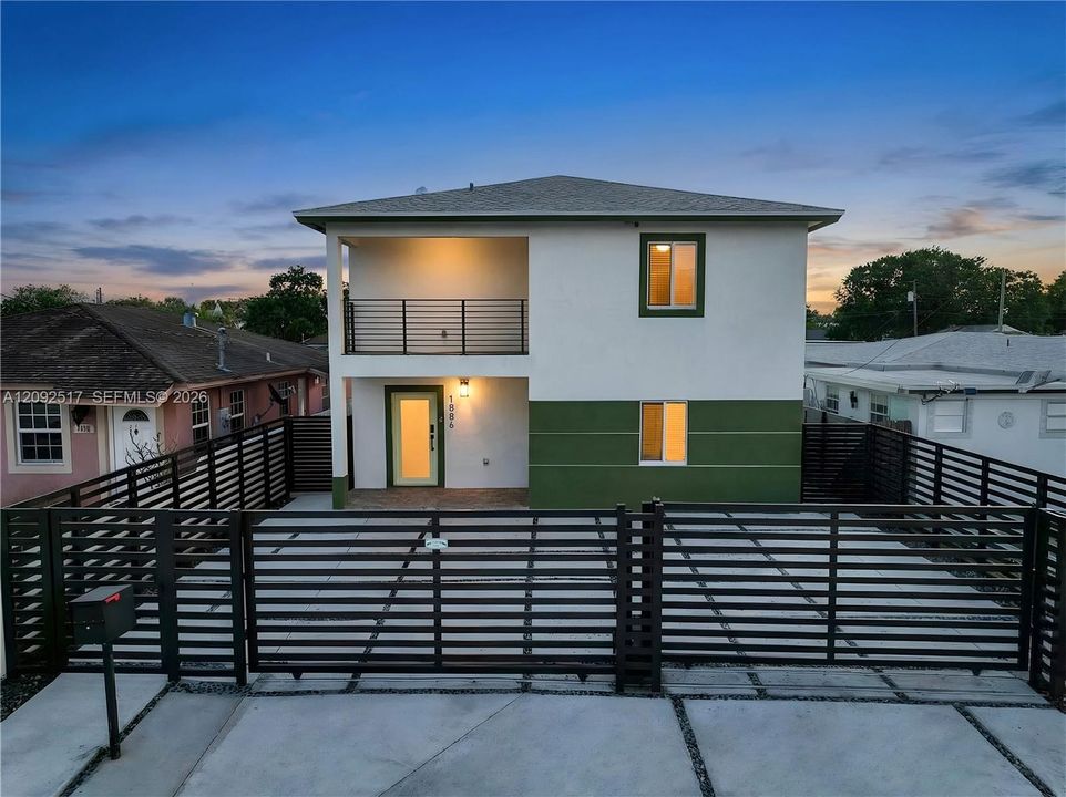 For Sale: $599,000 (4 beds, 3 baths, 2270 Square Feet)