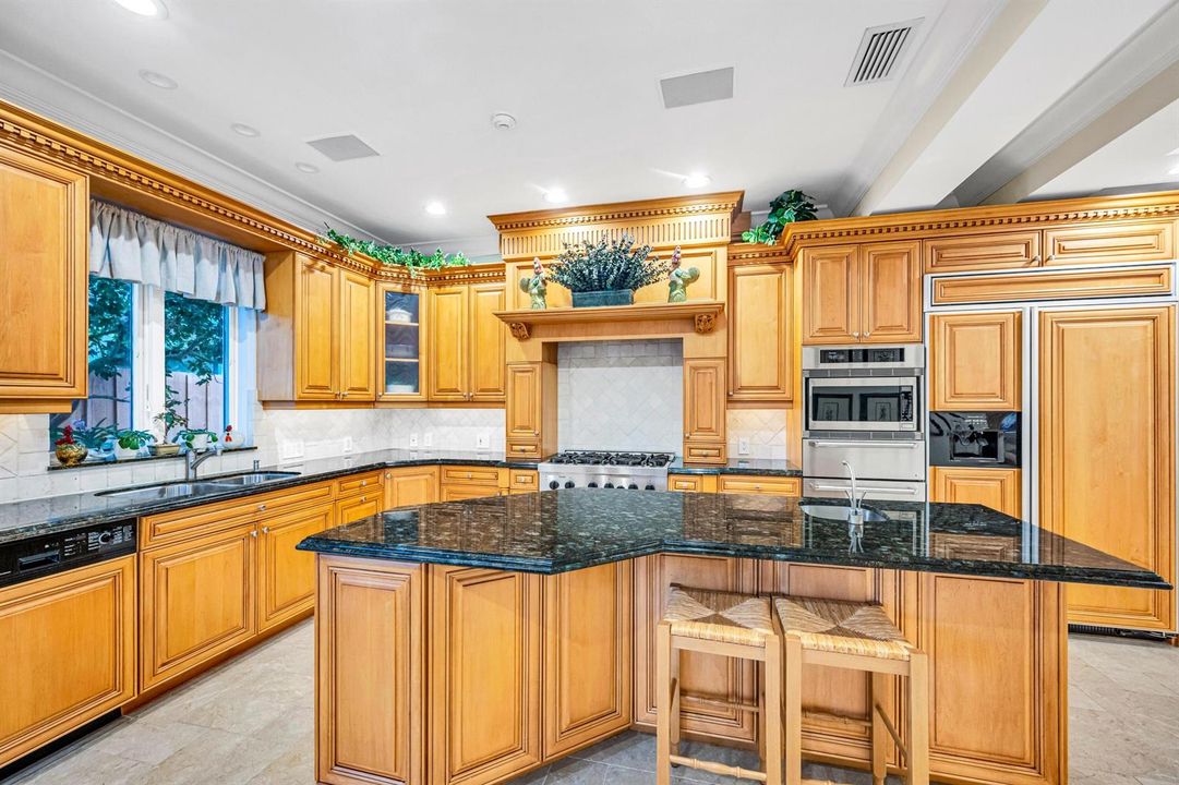 2507 BARCELONA DR-57