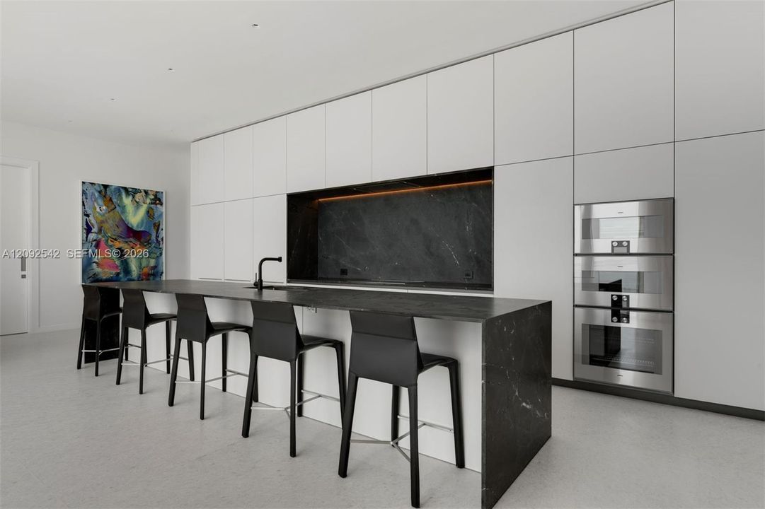 For Sale: $25,000,000 (4 beds, 6 baths, 9681 Square Feet)