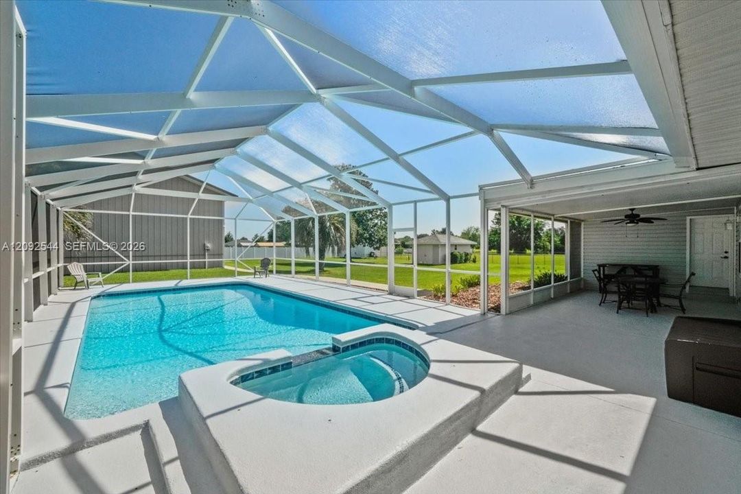 En Venta: $499,000 (4 camas, 2 baños, 0 Pies cuadrados)