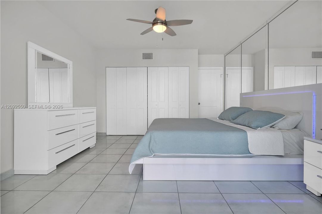 For Sale: $950,000 (3 beds, 2 baths, 1430 Square Feet)