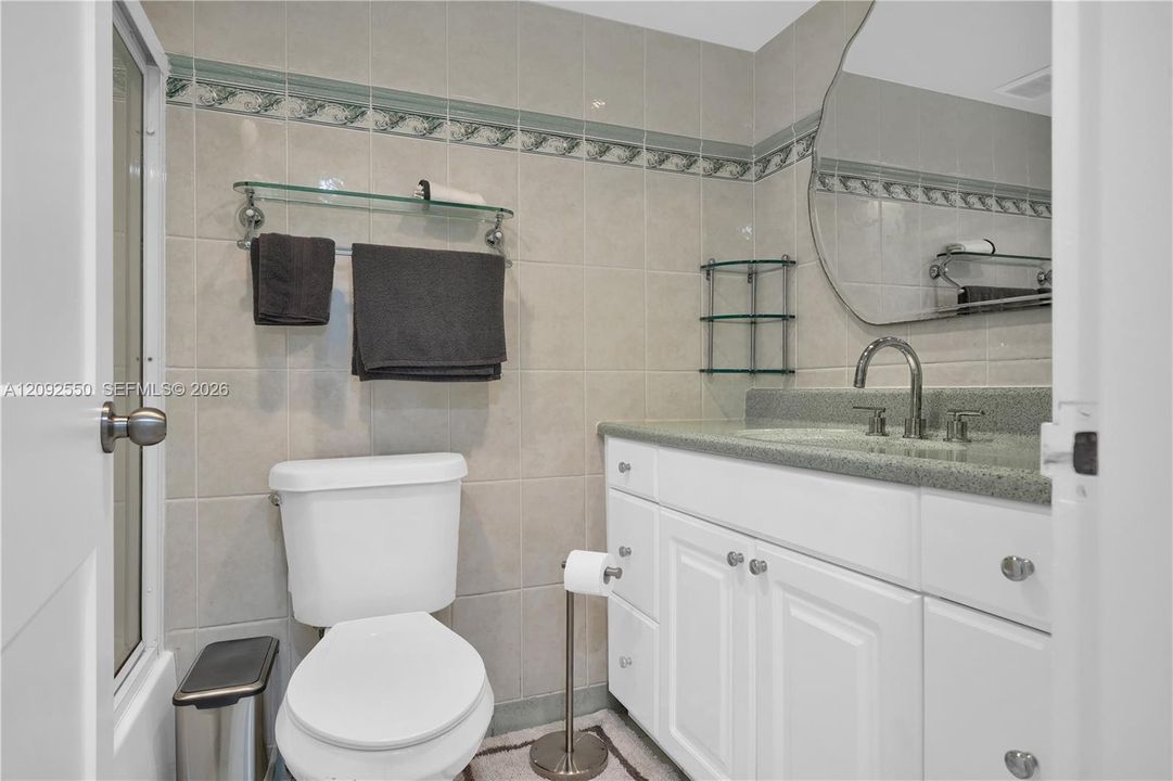 For Sale: $950,000 (3 beds, 2 baths, 1430 Square Feet)
