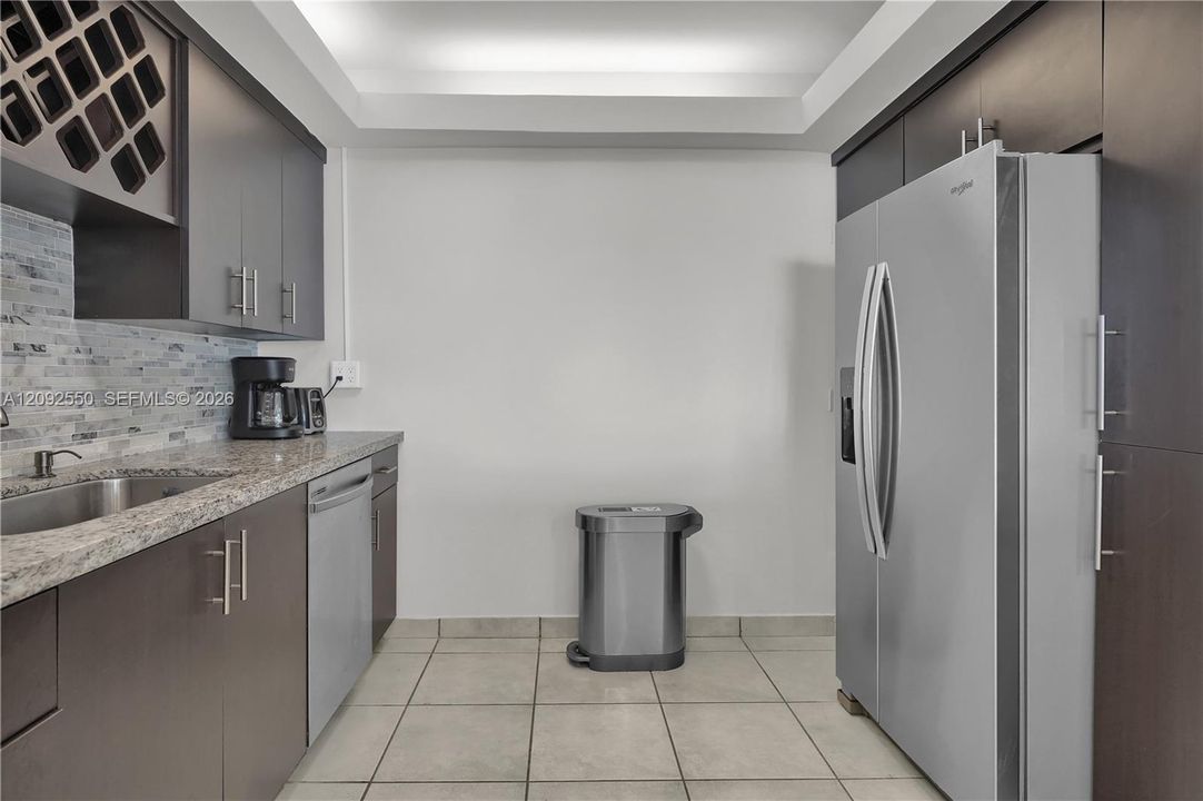 For Sale: $950,000 (3 beds, 2 baths, 1430 Square Feet)