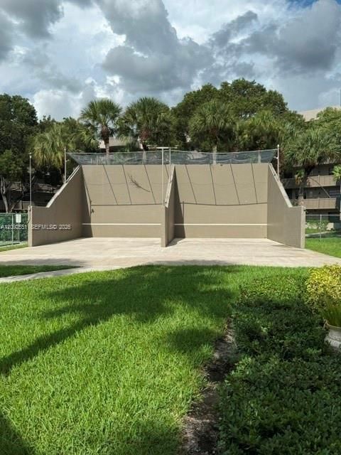 Raquet Ball Court