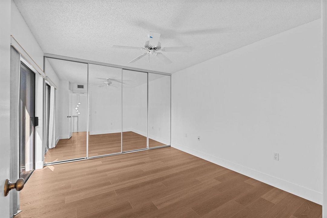 27-web-or-mls-A7408770