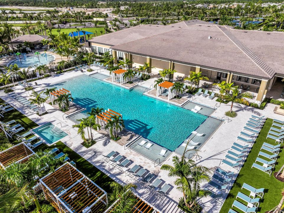 Resort Style Pool