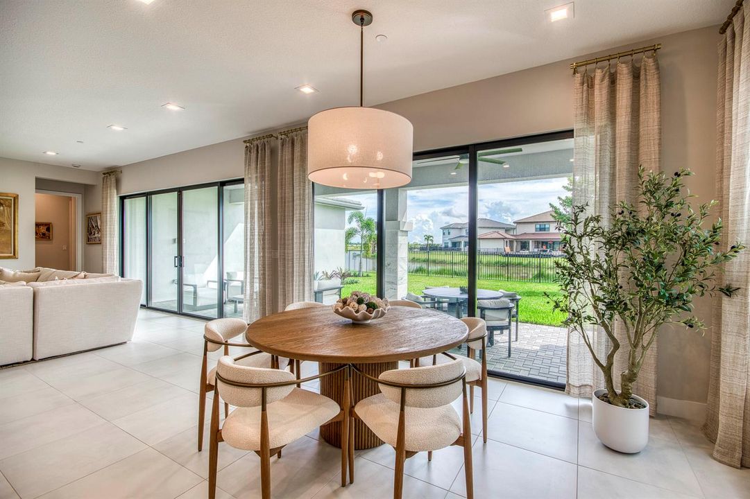 Breakfast Nook