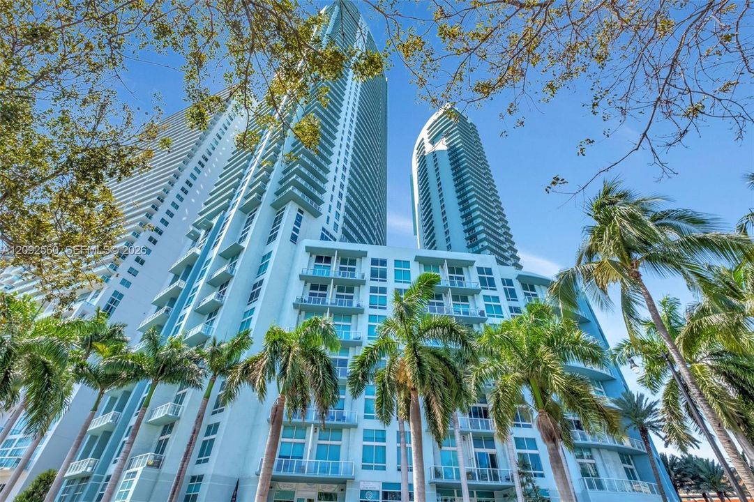 На продажу: $388,000 (1 спален, 1 ванн, 663 Квадратных фут)