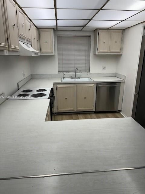 На продажу: $195,000 (2 спален, 2 ванн, 965 Квадратных фут)