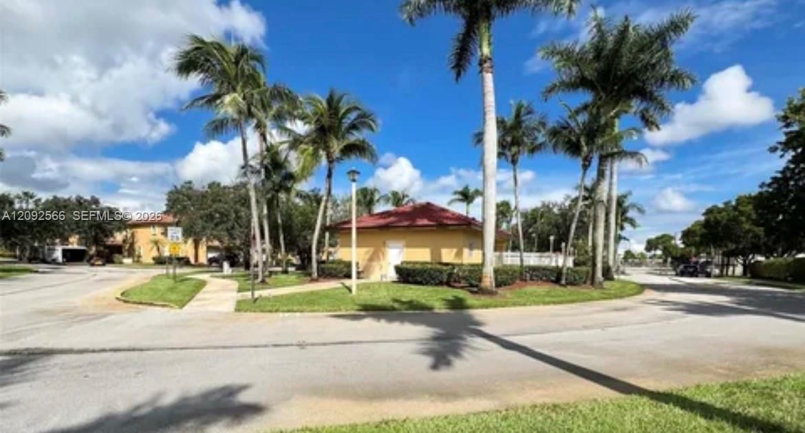 En Venta: $750,000 (3 camas, 3 baños, 1815 Pies cuadrados)
