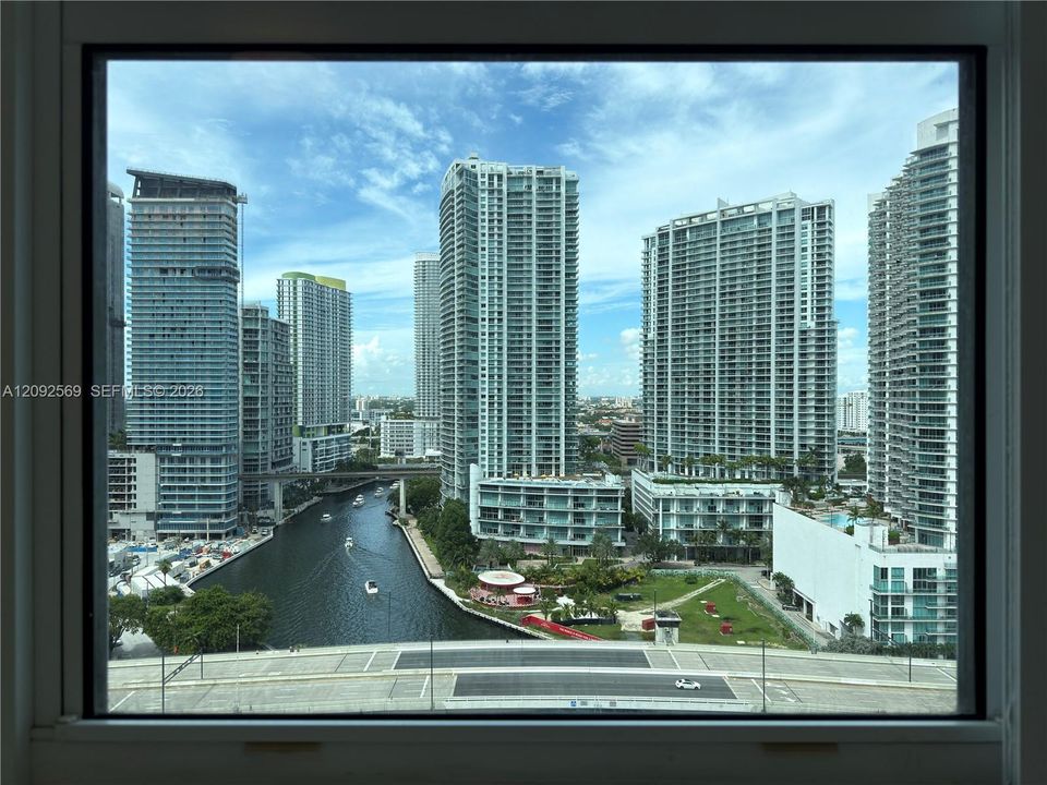 En Venta: $414,000 (1 camas, 1 baños, 757 Pies cuadrados)