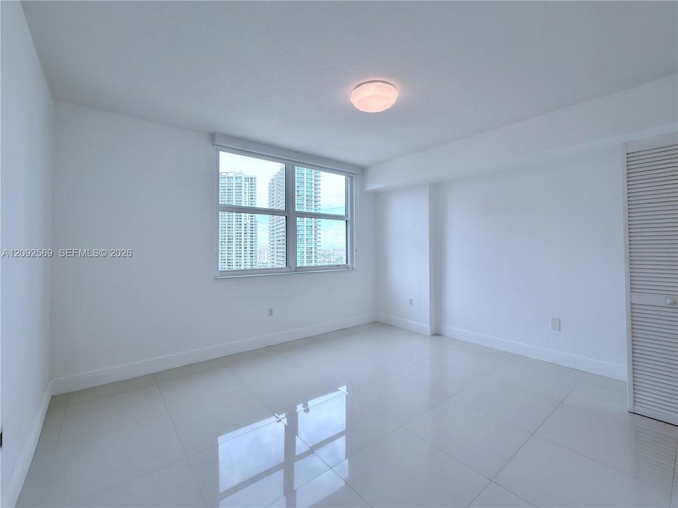 En Venta: $414,000 (1 camas, 1 baños, 757 Pies cuadrados)