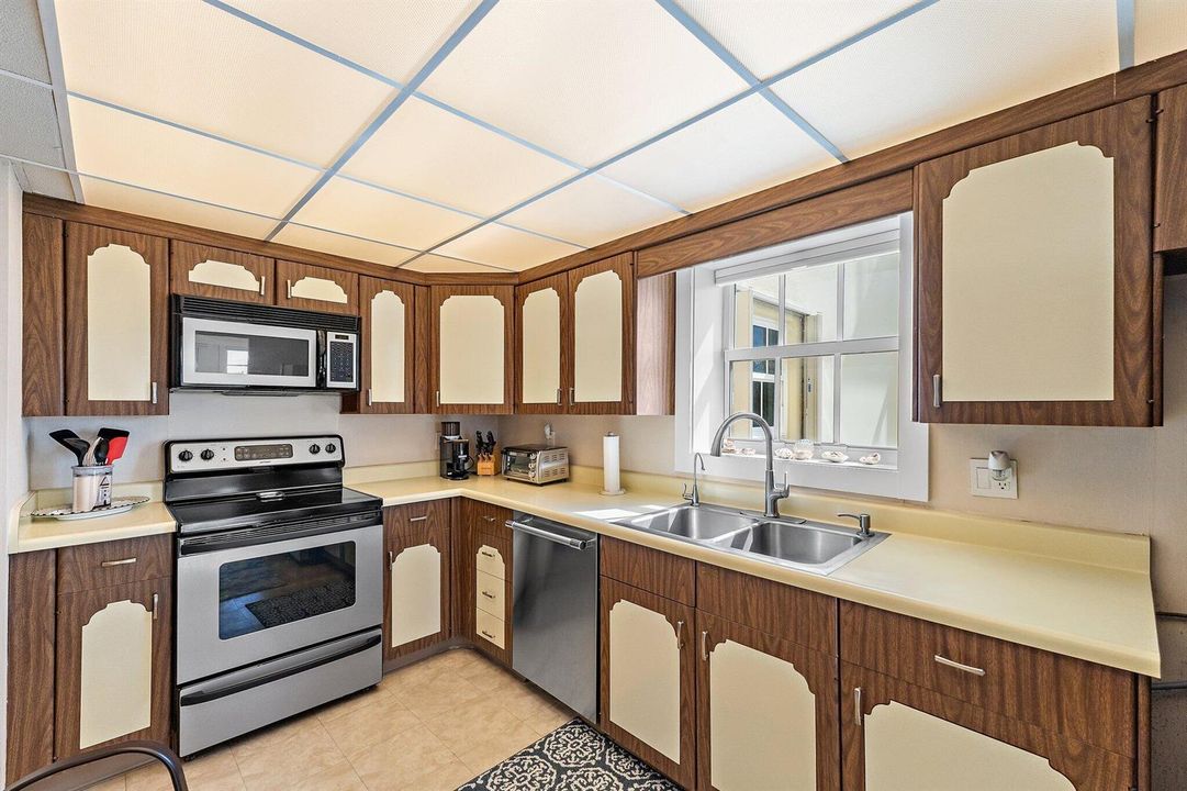 073-3475SOceanBlvd-408-PalmBeach-FL-3348