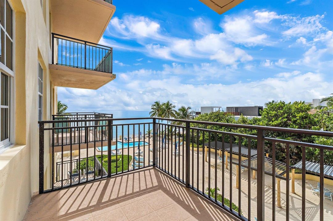 093-3475SOceanBlvd-408-PalmBeach-FL-3348