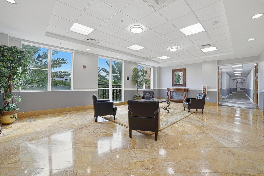 02-3rd Floor Lobby