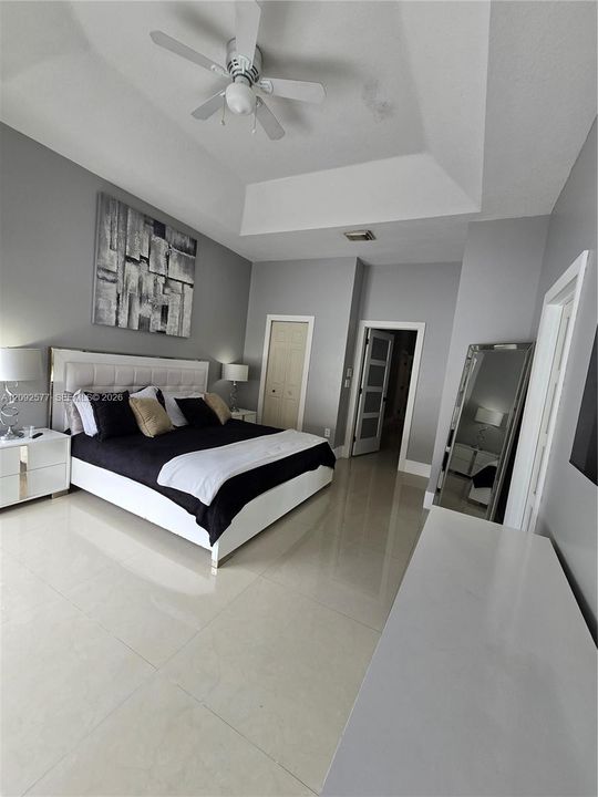 En Venta: $750,000 (3 camas, 2 baños, 2120 Pies cuadrados)
