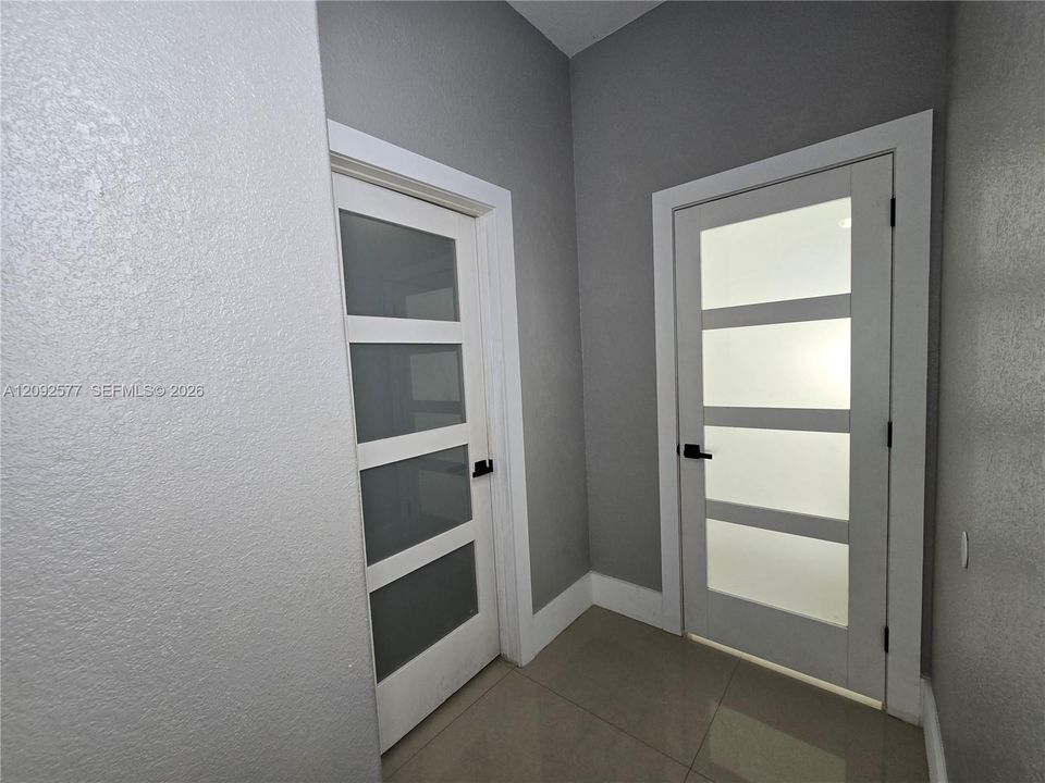 En Venta: $750,000 (3 camas, 2 baños, 2120 Pies cuadrados)