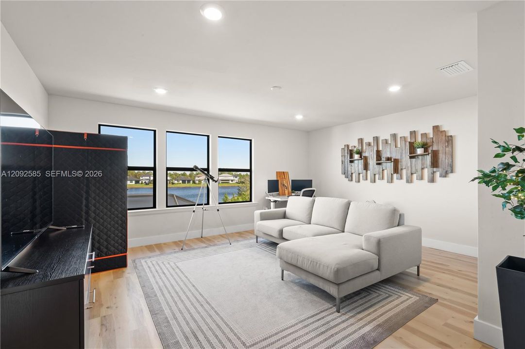 На продажу: $629,000 (5 спален, 4 ванн, 3652 Квадратных фут)