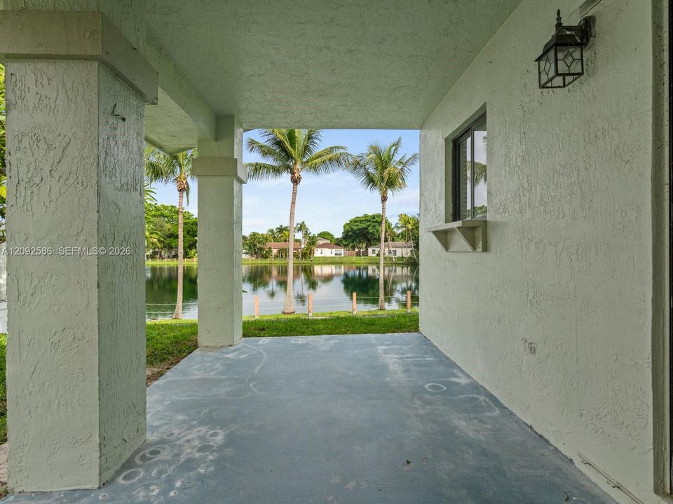 En Venta: $350,000 (2 camas, 2 baños, 1136 Pies cuadrados)