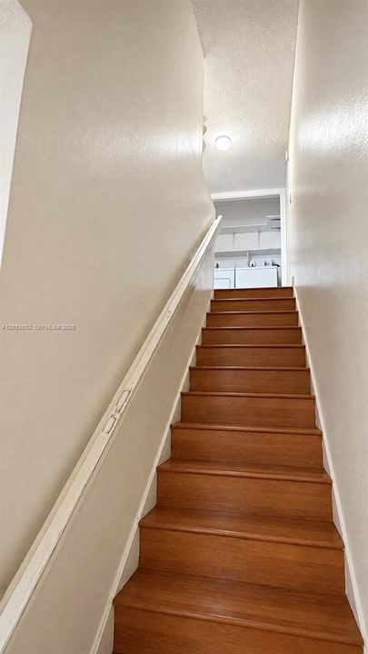 For Rent: $2,500 (2 beds, 2 baths, 1415 Square Feet)
