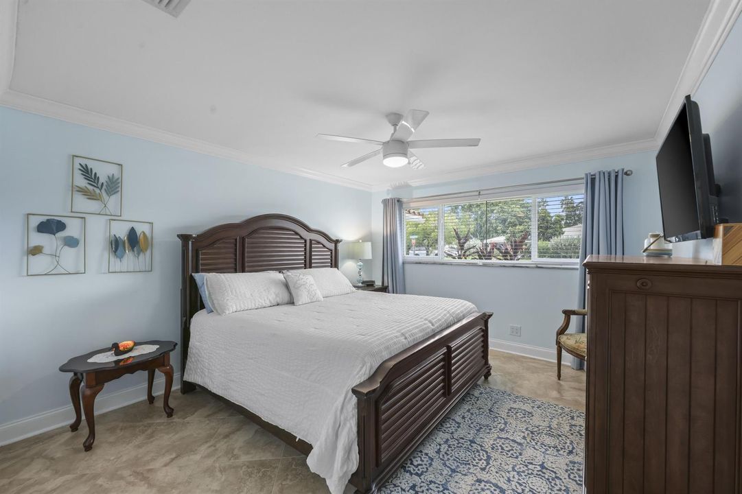 992 NW 83rd Dr - 59.jpg-FULL