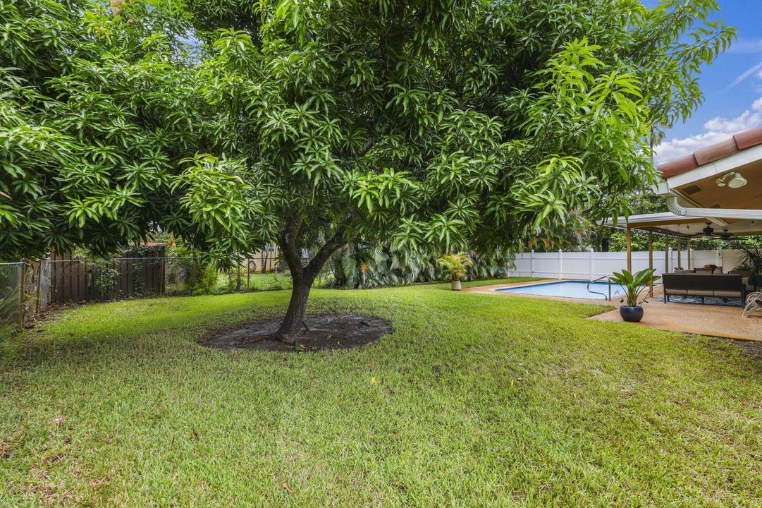 992 NW 83rd Dr - 45.jpg-FULL