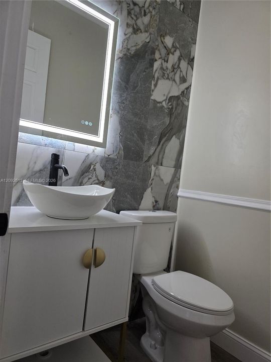 En Renta: $4,500 (4 camas, 2 baños, 2326 Pies cuadrados)