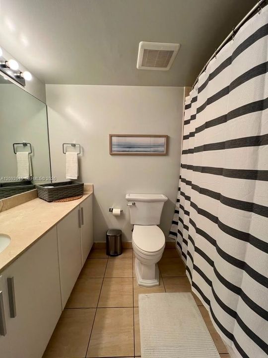 For Rent: $3,000 (0 beds, 1 baths, 503 Square Feet)