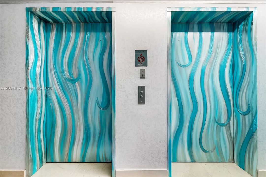 Private elevator foyer