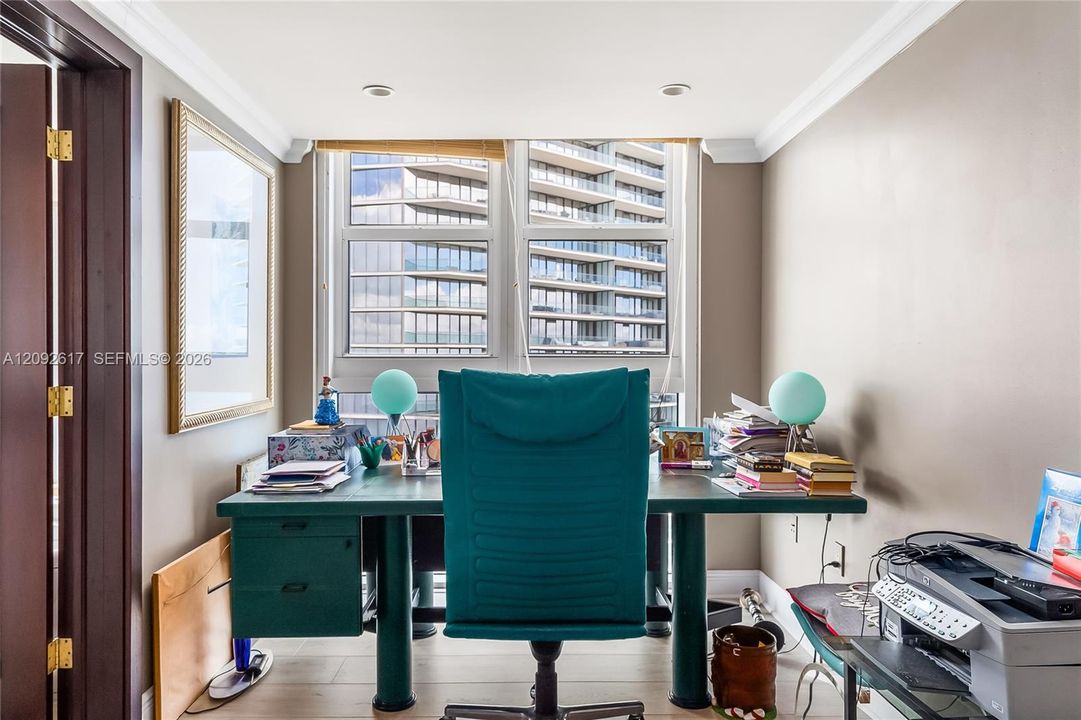 En Venta: $3,200,000 (3 camas, 5 baños, 3945 Pies cuadrados)