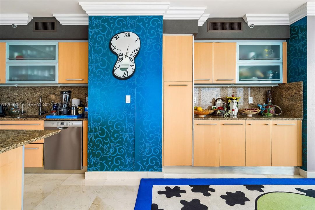 En Venta: $3,200,000 (3 camas, 5 baños, 3945 Pies cuadrados)