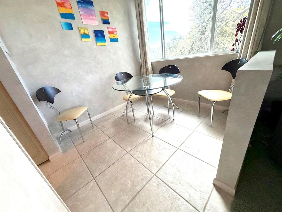 KITCHEN DINING