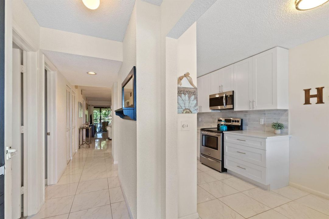 6-web-or-mls-5380-cedar-lake-dr-304