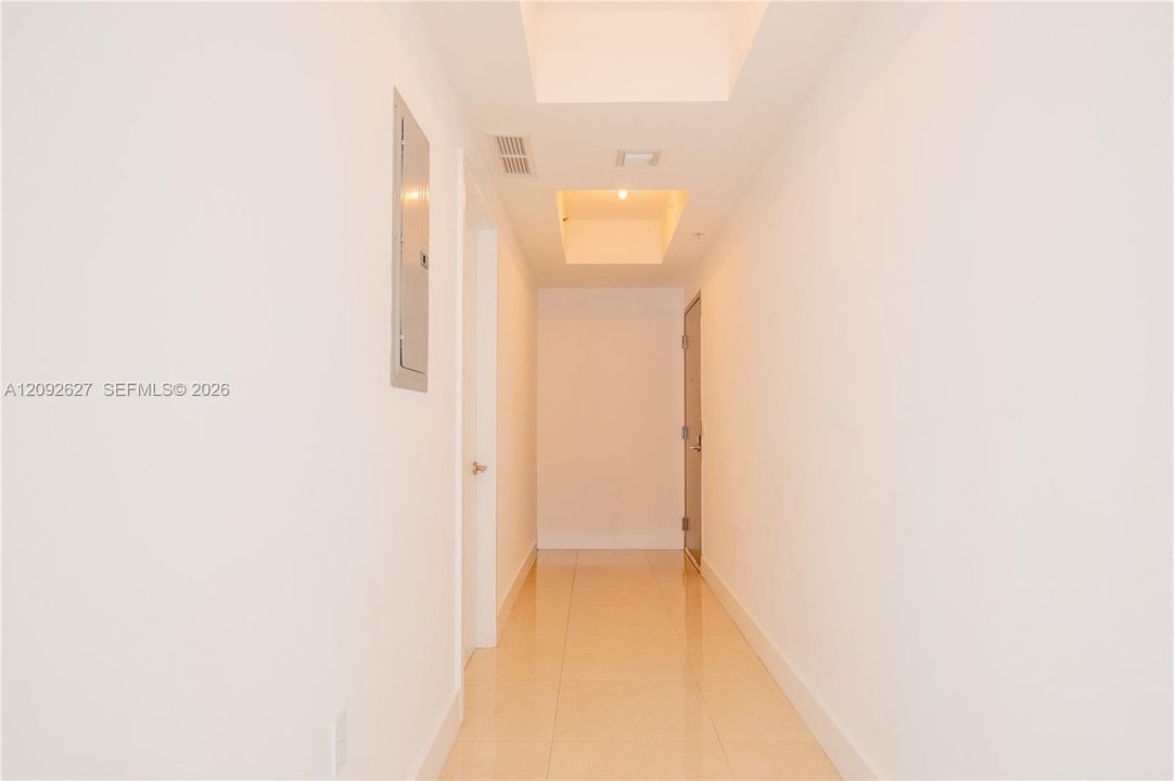 На продажу: $550,000 (2 спален, 2 ванн, 1038 Квадратных фут)