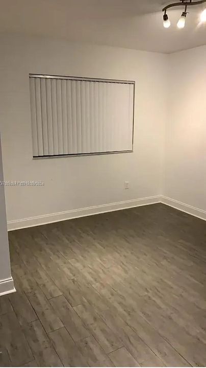 В аренду: $2,999 (3 спален, 2 ванн, 1559 Квадратных фут)
