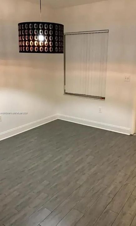 В аренду: $2,999 (3 спален, 2 ванн, 1559 Квадратных фут)