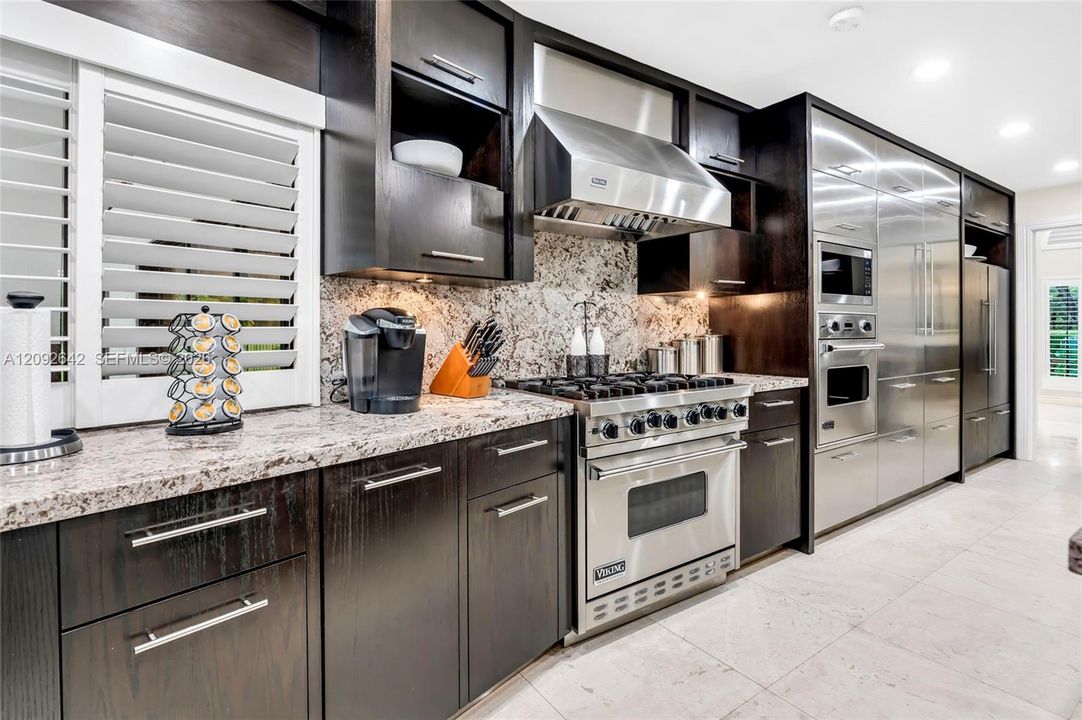 For Sale: $1,650,000 (4 beds, 2 baths, 3626 Square Feet)