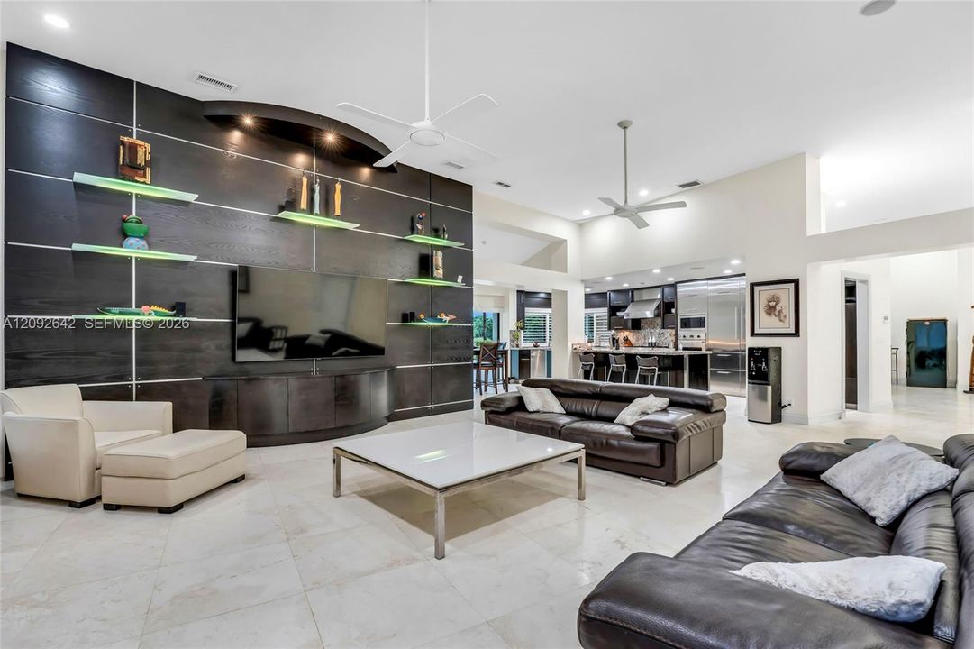 For Sale: $1,650,000 (4 beds, 2 baths, 3626 Square Feet)