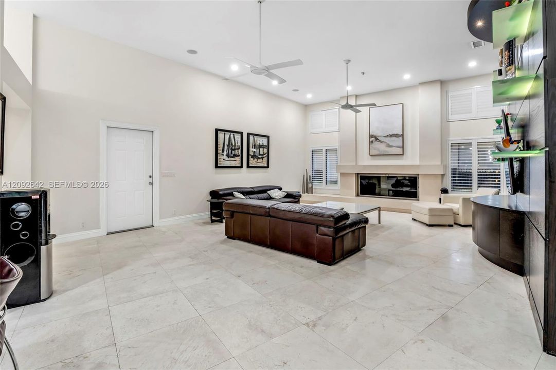 For Sale: $1,650,000 (4 beds, 2 baths, 3626 Square Feet)